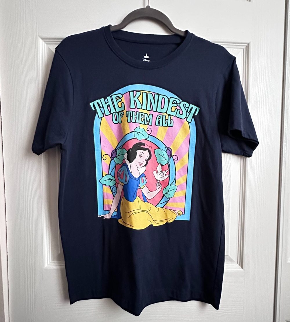 Disney Princess Adult MED Navy Blue Snow White Graphic Tee Kindest of them All